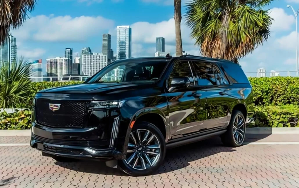 Top 5 Luxury SUVs to Rent in Miami: Maybach, G-Wagon, and Beyond